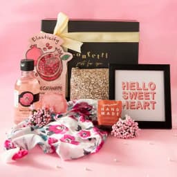 Elegant Essence Shower Gift Set 1