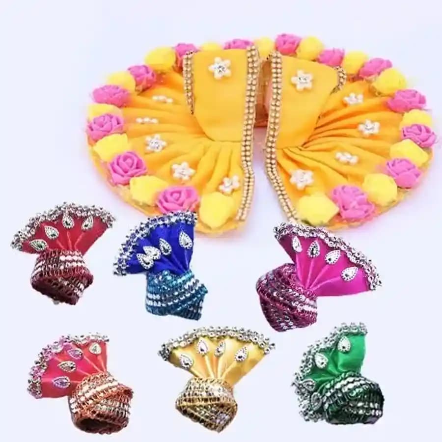 Laddu Gopal Festive Ensemble with Floral Accents