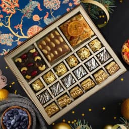 Festive Delight Gift Basket 1