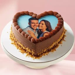 Lovable Heart Shape Photo Chocolate Cake 1