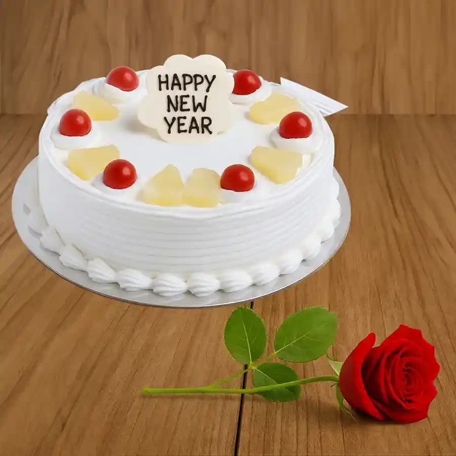 Yummy Vanilla Cake and Red Rose