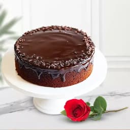 Delectable Eggless Chocolate Cake with Single Rose 1