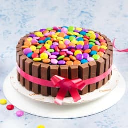 Chocolate Coated KitKat Gems Cake 1
