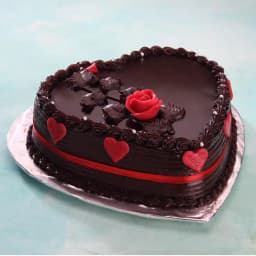 Irresistible Heart Shape Chocolate Cake 1
