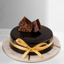 Yummy Gift of Dark Chocolate Cake for Promise Day 1