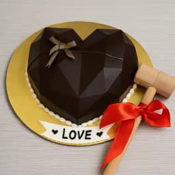 Surprise Chocolate Heart Piñata 1