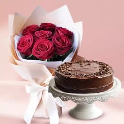 Red Rose Bouquet with Chocolate Cake 1