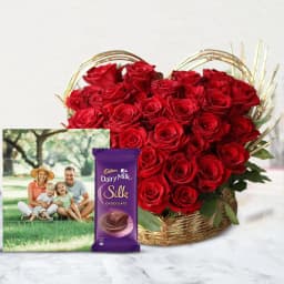 Romantic Heart Shape Rose Bouquet with Photo Tile N Cadbury Silk 1