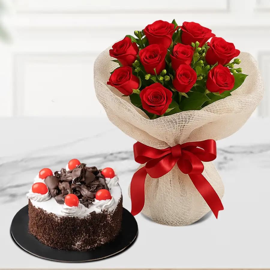 Sweet Kiss Day Special Black Forest Cake with Red Rose Bunch