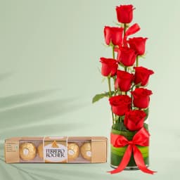 Chocolaty Love Combo of Red Roses in Vase with Ferrero Rocher 1