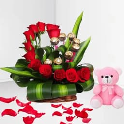 Impressive Heart Bunch of Red Roses n Ferrero Rocher with Cute Teddy 1