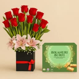 Bikaneri Burfi with Designer Flower Arrangement 1