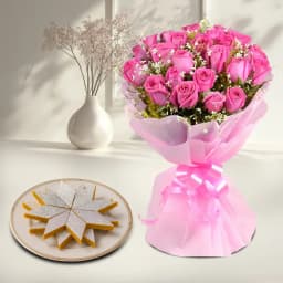 Royal Kesar Kaju Delight with Blooming Roses 1