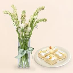 Joyful Malai Delight with Elegant Rajnigandha 1