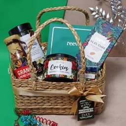 Yummy Bon Bon N Chocolate Treat Hamper 1