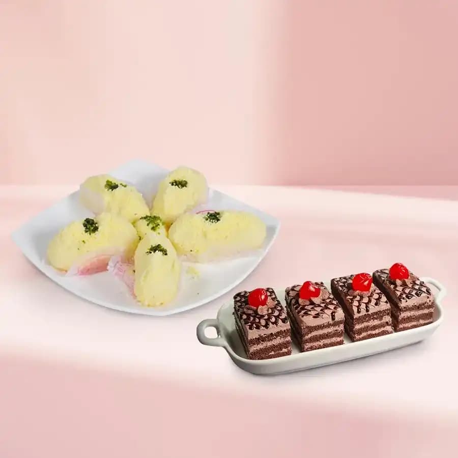 Exquisite Malai Chum Chum and Chocolate Delight Combo