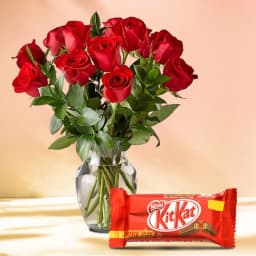 Exclusive Dutch Red Roses in Vase with free Cadburys Chocolate 1