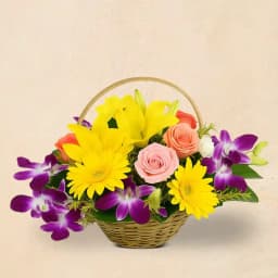 Charming Wicker Floral Delight 1