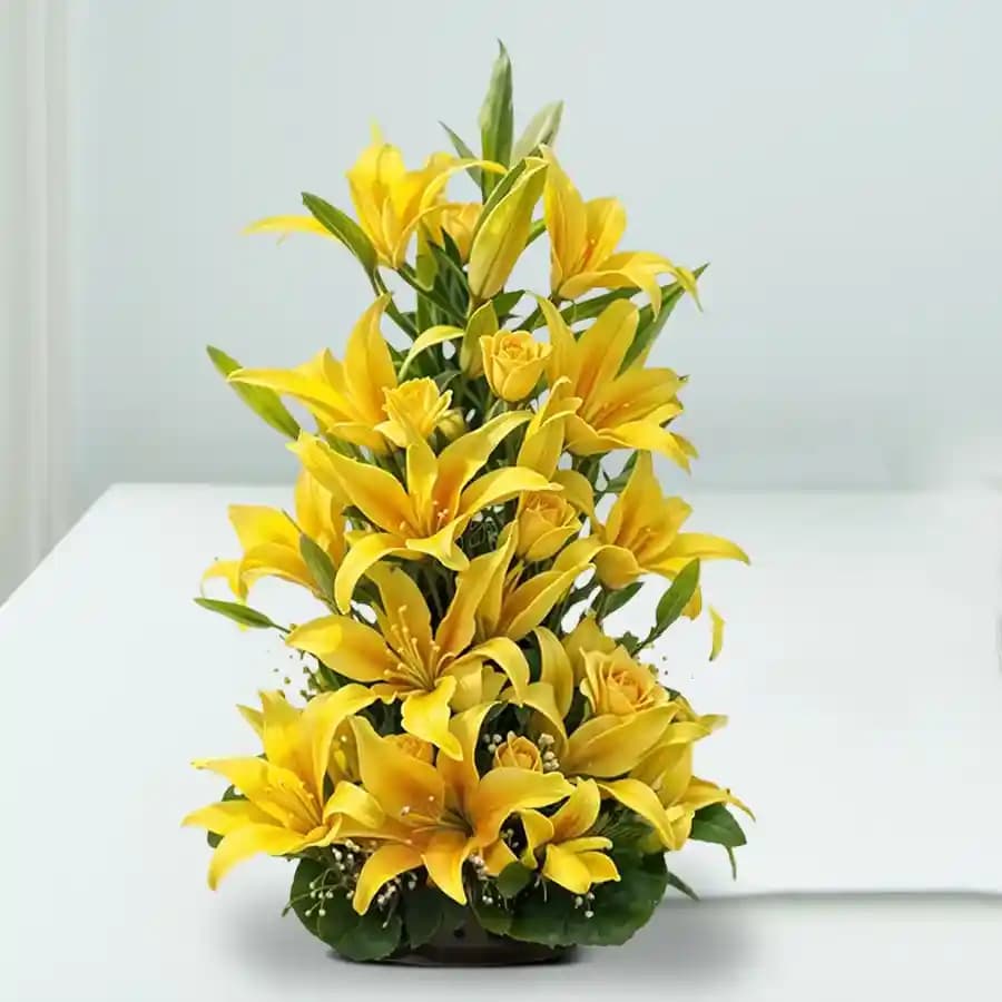 Sunny Delight Rose and Lily Arrangement