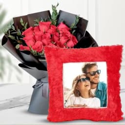 Romantic Roses and Customizable Cushion Gift Set 1
