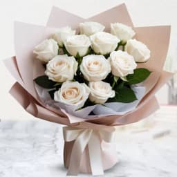 Elegant White Roses Bunch 1