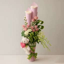 Cuddly Delight Floral Surprise 1