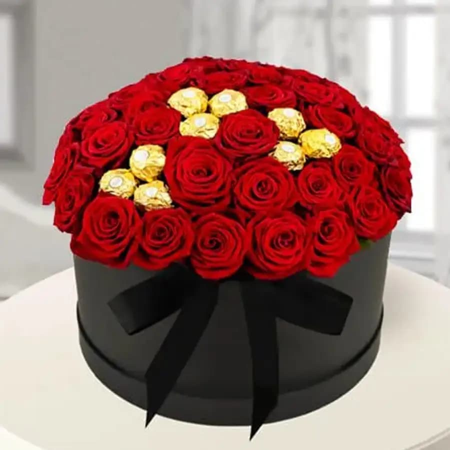 Amazing Box of Red Roses n Ferrero Rocher