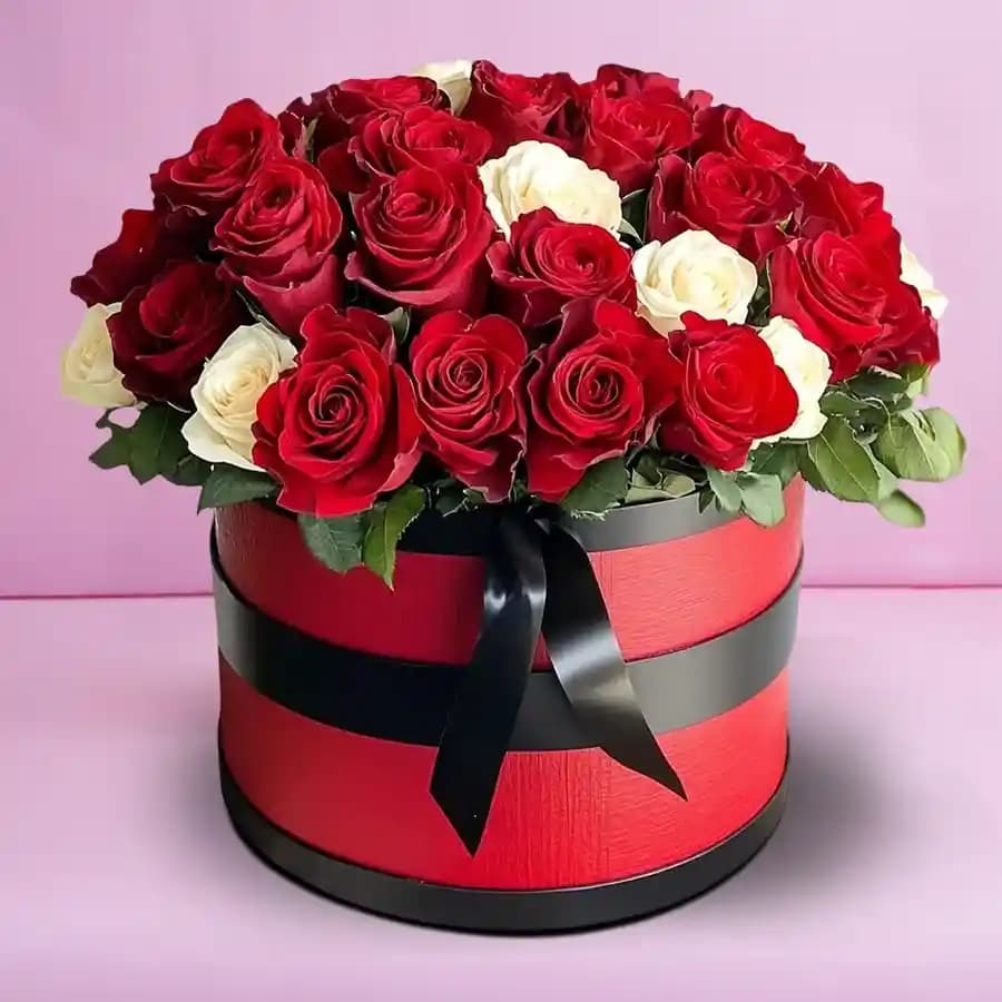 Luxury Barrel Box of Red n White Roses