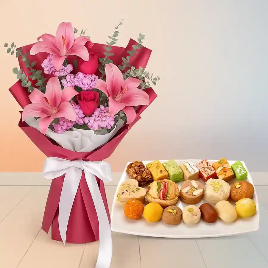 Mixed Floral Bouquet N Sweet Delight
