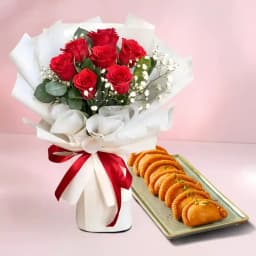 Roses N Sweet Gujia Treat 1