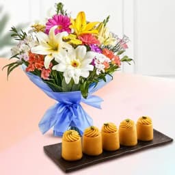 Nolen Gurer Maharani Sandesh from Ganguram with Seasonal Flower Bouquet 1