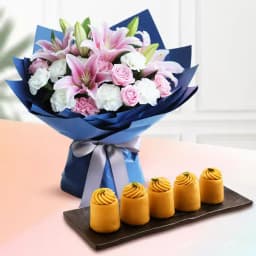 Nolen Gurer Maharani Sandesh from Ganguram with Mixed Flowers Bouquet 1