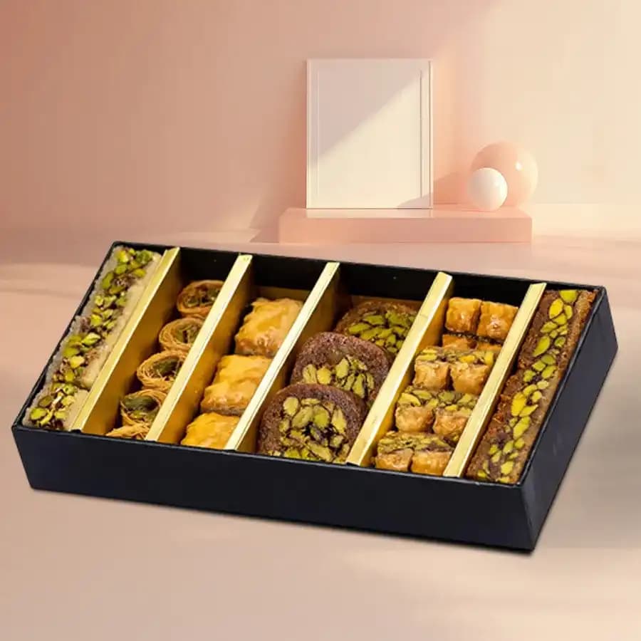 Sumptuous Assortd Sweets Box