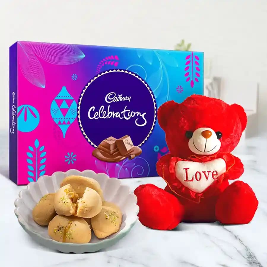 Nolen Gurer Jalbhara Sandesh from Ganguram with Teddy Cadbury Celebration