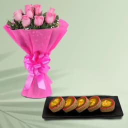 Baked Badam Jalebi from Ganguram with Pink Rose Bouquet 1