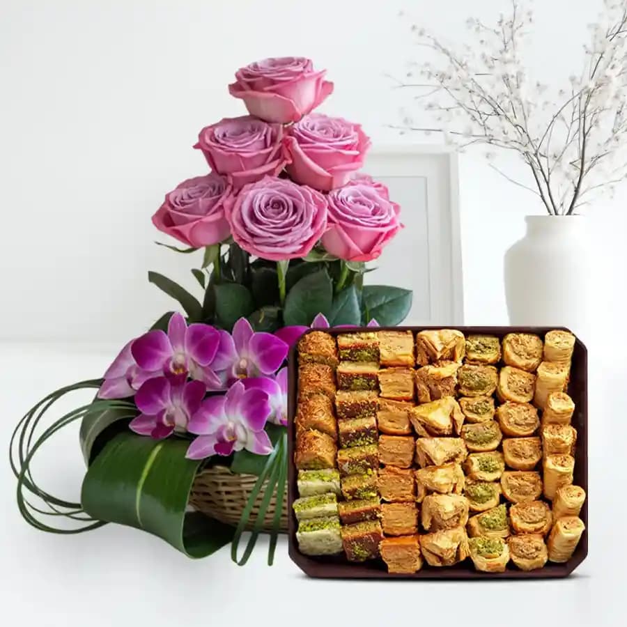 Floral Mix N Sweet Delight