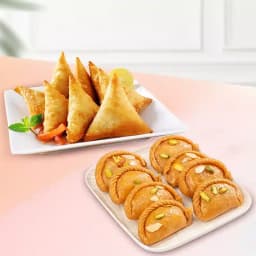 Khova Gujia N Samosa Delight 1