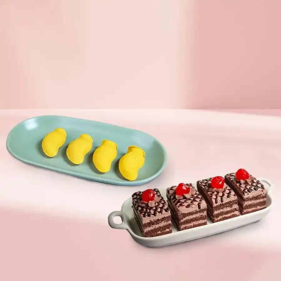 Aam Bhora Sondesh from K.C.Das with Chocolate Pastry