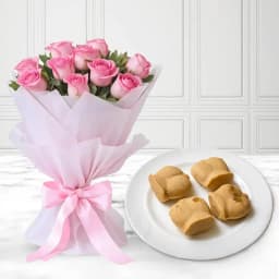 Nolen Gurer Jalbhora from K.C.Das with Pink Rose Bouquet 1