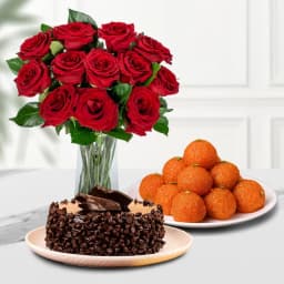 Heartfelt Roses with Decadent Gifts 1