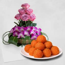 Beautiful Flowers with Indulgent Laddus 1