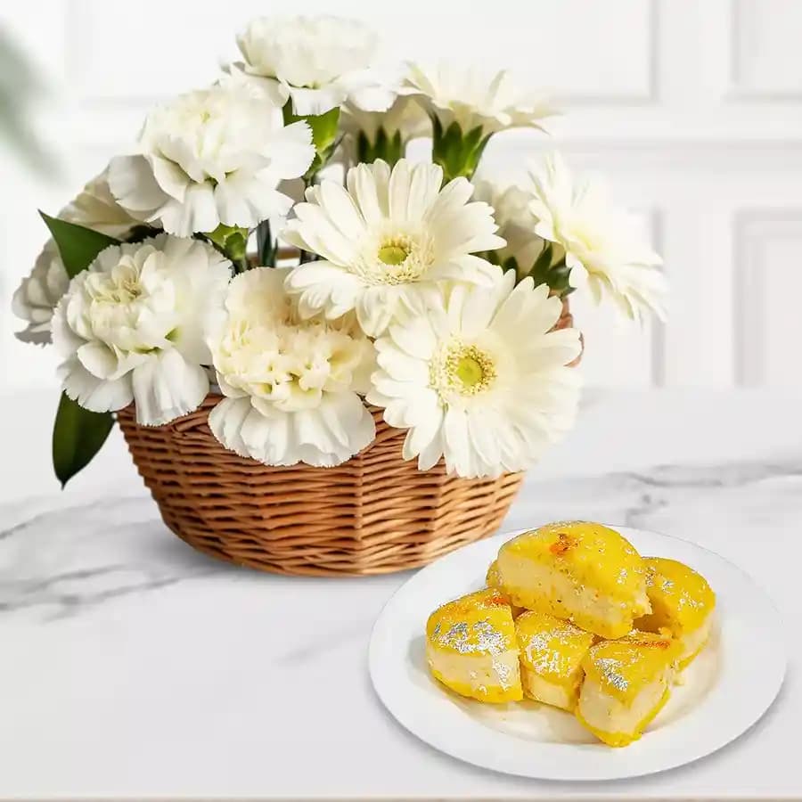 Elegant Floral & Savory Delight Set