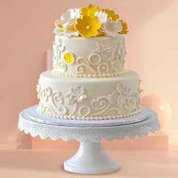 Delicious Two Tier Wedding Cake 1