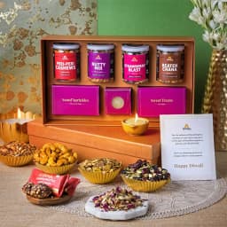 Golden Festive Bliss Gift Hamper 1