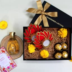 Adore Eau de Parfum N Gift Hamper 1