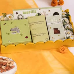 Charming Nut N Sweet Diwali Hamper 1