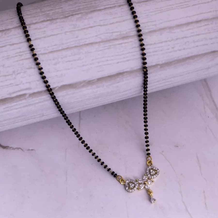 Graceful Teardrop Pendant