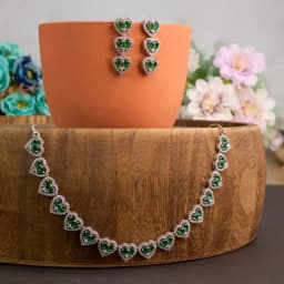 Charming Heart-Shaped Jewelry Set 1