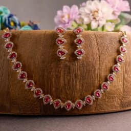 Sophisticated Pear Elegance 1