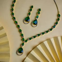 Emerald Dream Necklace and Earring Ensemble 1